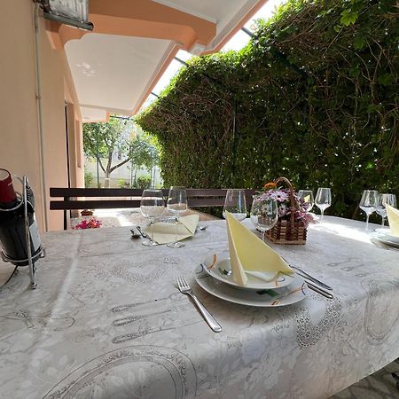 Apartman Ahmicic ซริกเวนิซา ภายนอก รูปภาพ