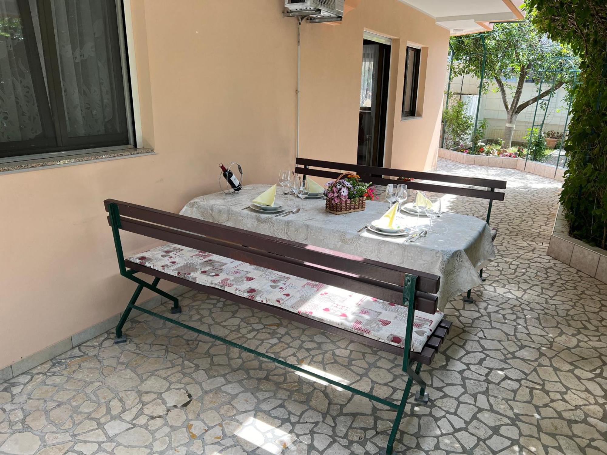 Apartman Ahmicic ซริกเวนิซา ภายนอก รูปภาพ