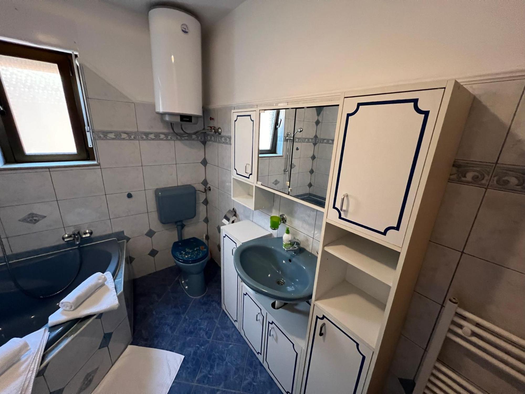 Apartman Ahmicic ซริกเวนิซา ภายนอก รูปภาพ