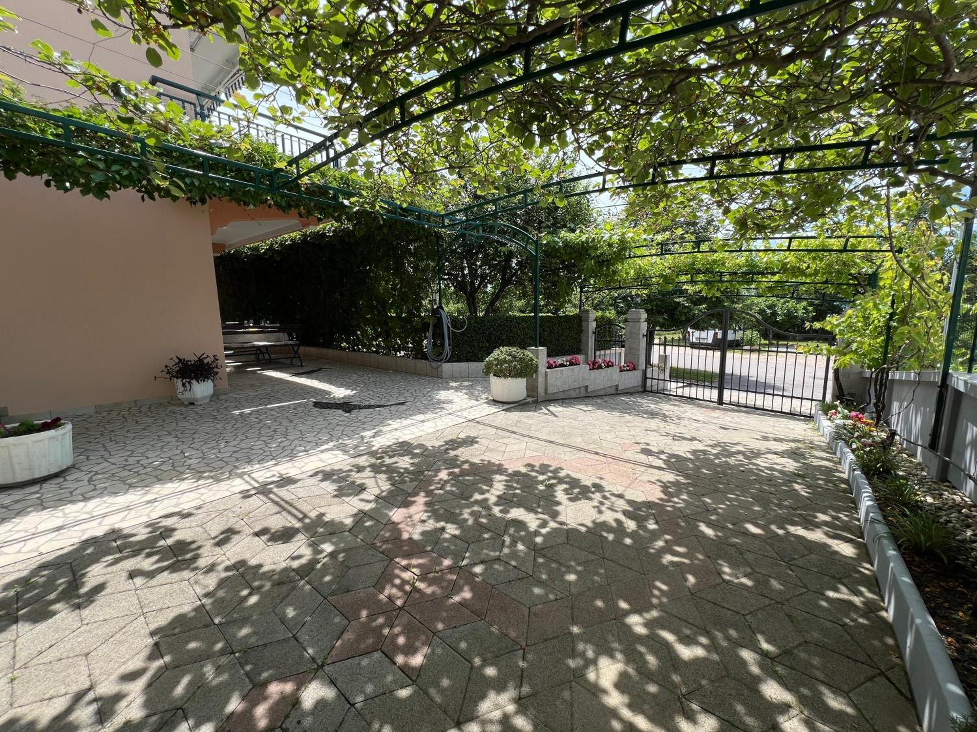 Apartman Ahmicic ซริกเวนิซา ภายนอก รูปภาพ